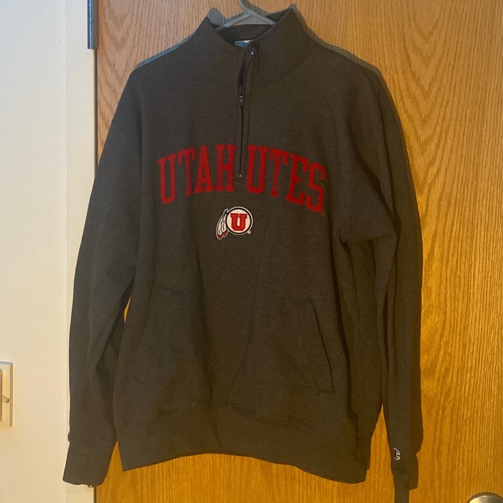 Champion quarter zip charcoal/grey university of utah utes logo